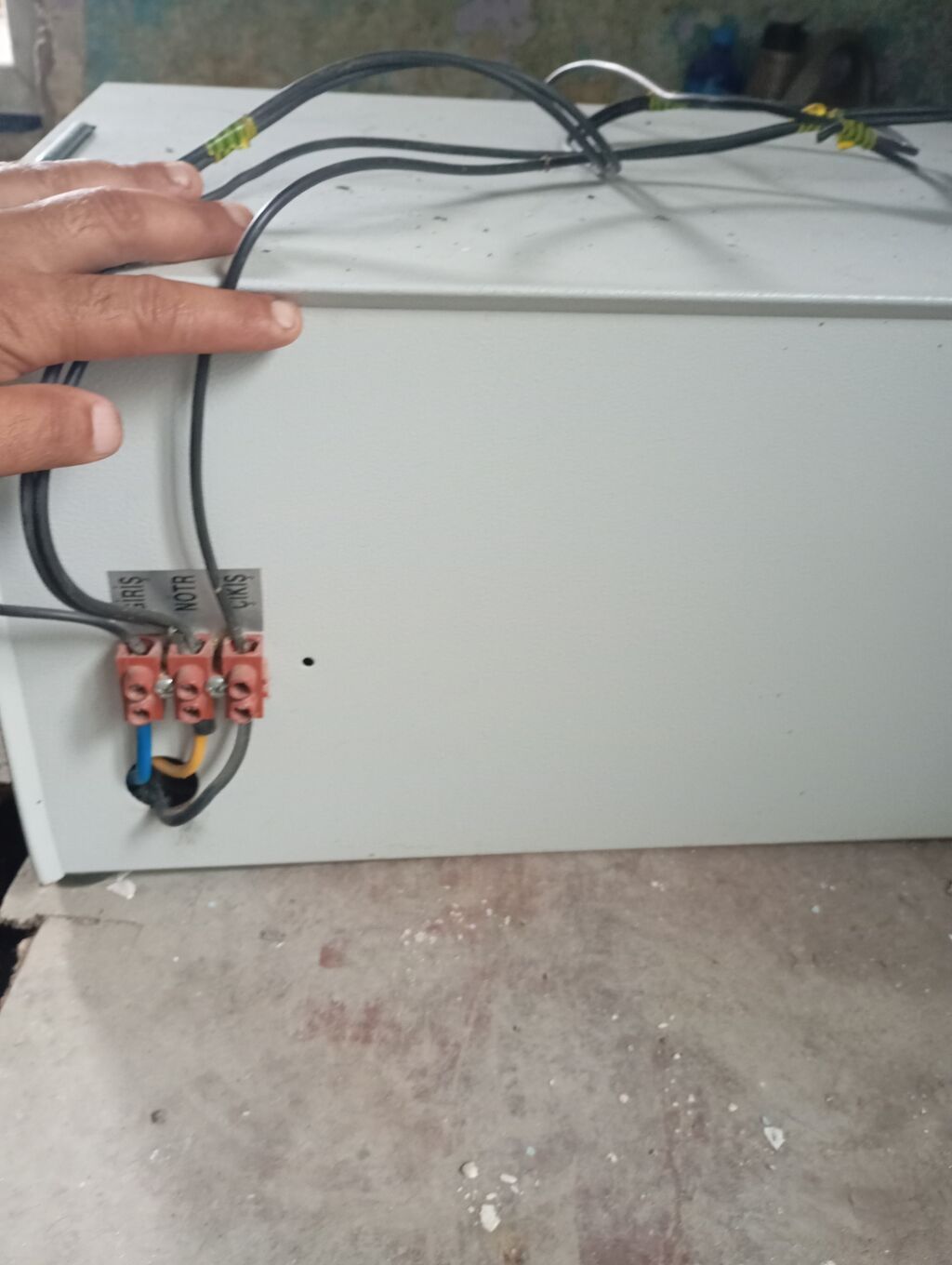 El-bi A.C. Voltage Regulator — servo tipli şəbəkə gərginliyi — Gərginlik stabilizatoru, Digah (2)
