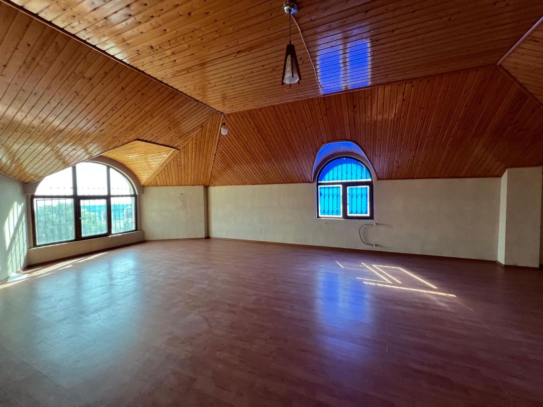 Satılır 7 otaqlı həyət evi/bağ evi 270 m² — Ev, villa, Bakı (10)