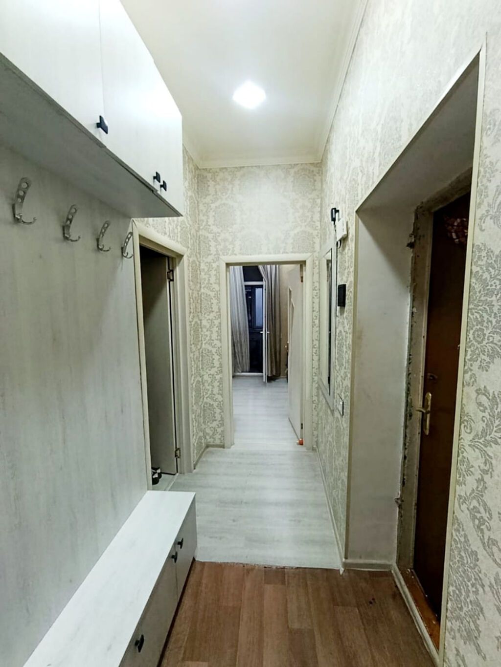 Elmlər Akademiyasi metro tam yani Qoc ət restoranın üstündəki daş 4 — Mənzil, Bakı (3)