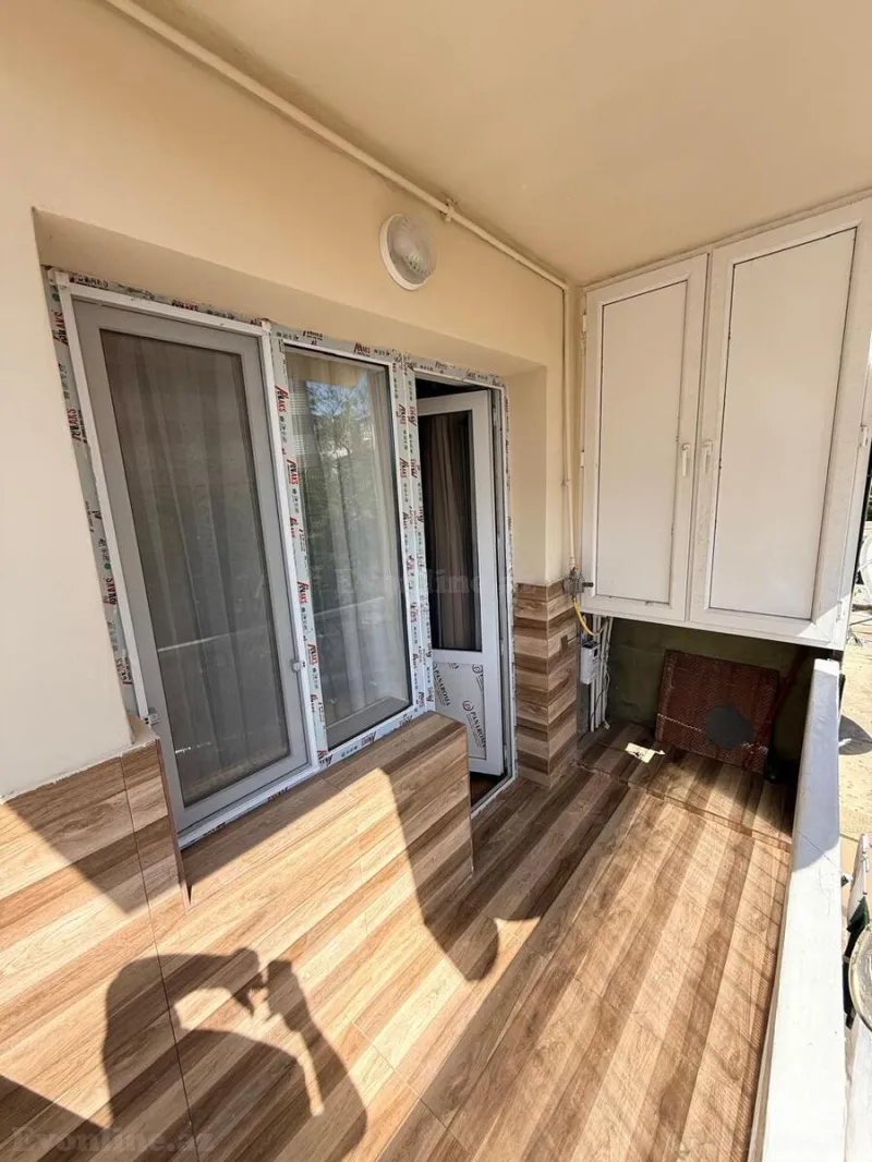 Satılır 3 otaqlı Mənzil Köhnə tikili 75 m² Bakı, Nərimanov r — Mənzil, Bakı (7)