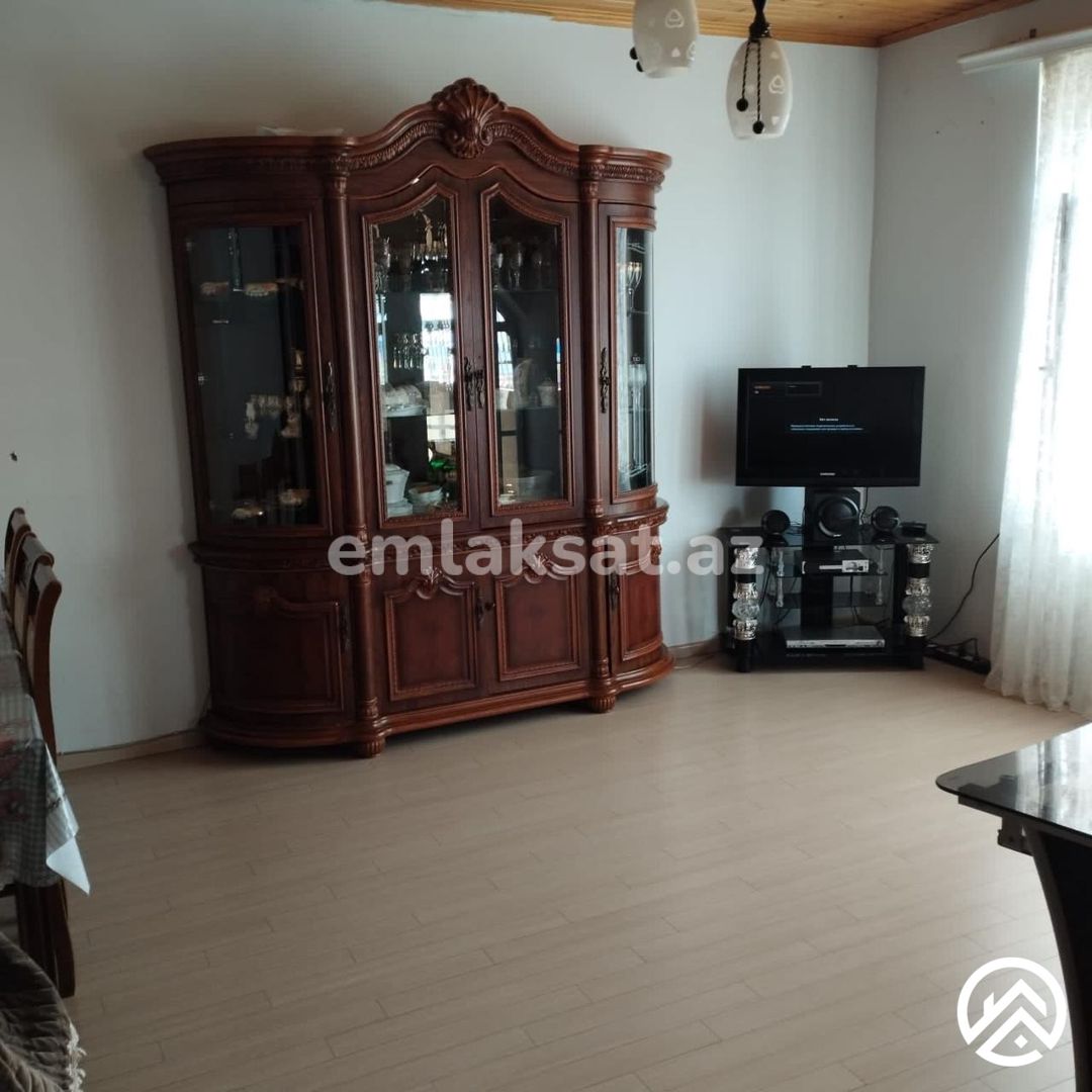 Satılır 3 otaq köhnə tikili 108 m², Yeni Günəşli — Mənzil, Bakı (2)