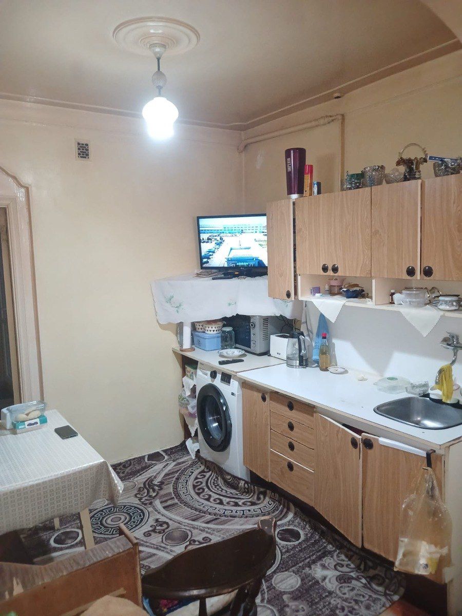 Satılır 2 otaqlı köhnə tikili 65 m² — Mənzil, Bakı (8)
