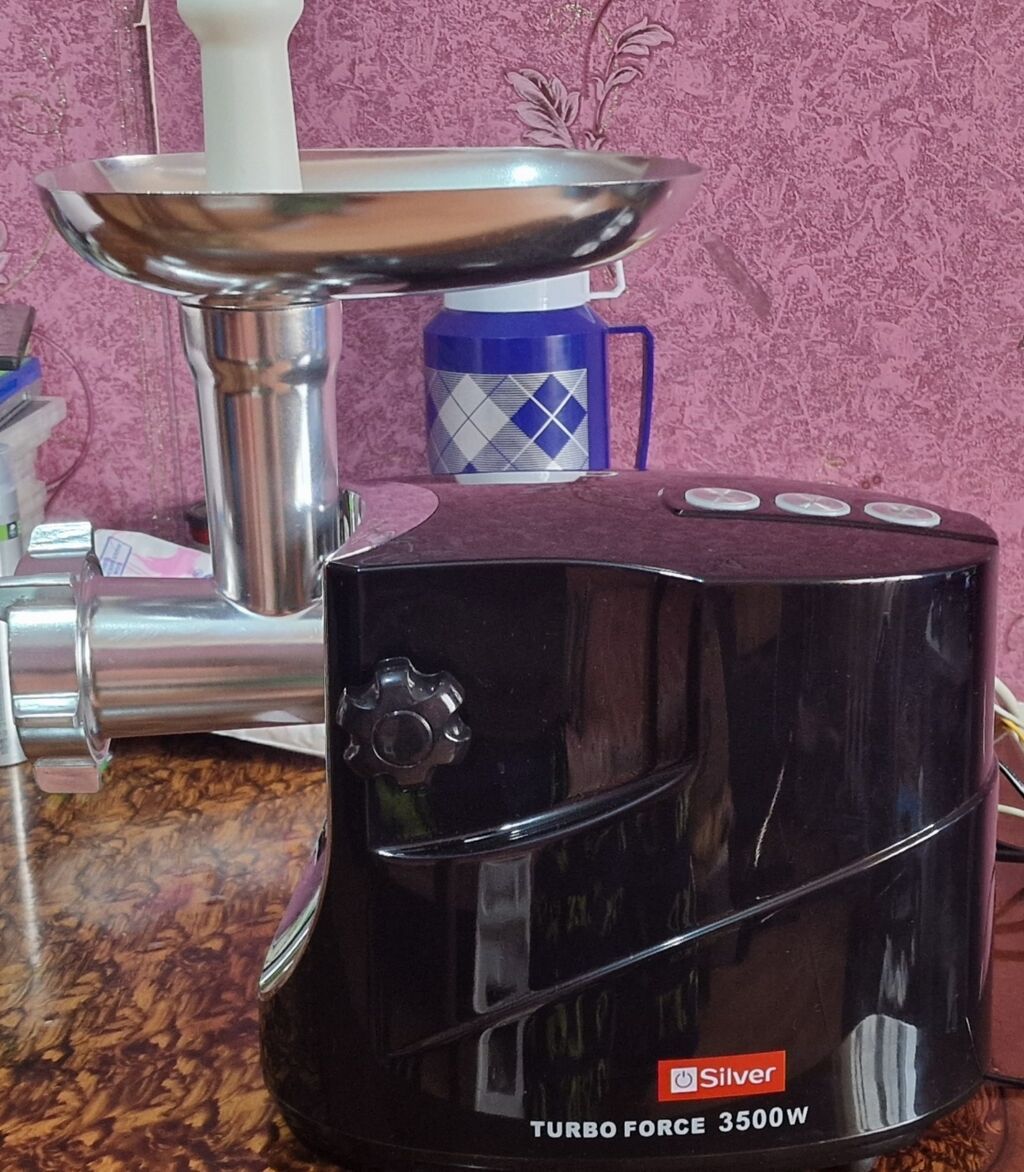 Silver Turbo Force 3500W ətçəkən - Güc: 3500W (Turbo Force) - Model — Ət xırdalayıcılar və qurğular, Bakı