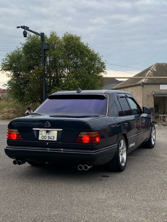 Mercedes E 280, 2.8 L, 1994 il, 368 185 km 77-OG-943 — Avtomobillər, Bakı (4)