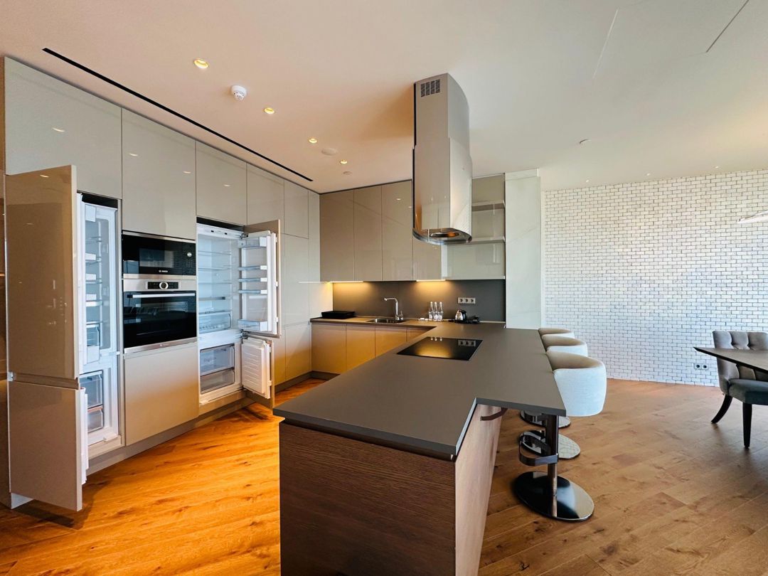 İcarəyə verilir 3 otaqlı yeni tikili 200 m² — Mənzil, Bakı (2)