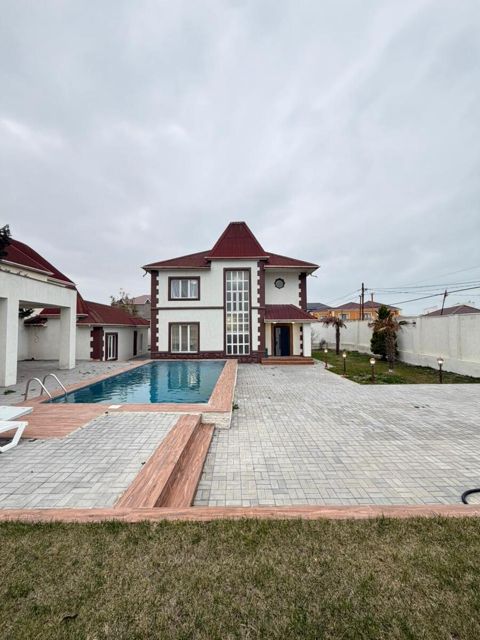 Satılır 7 otaqlı həyət evi/bağ evi 250 m² — Bakı