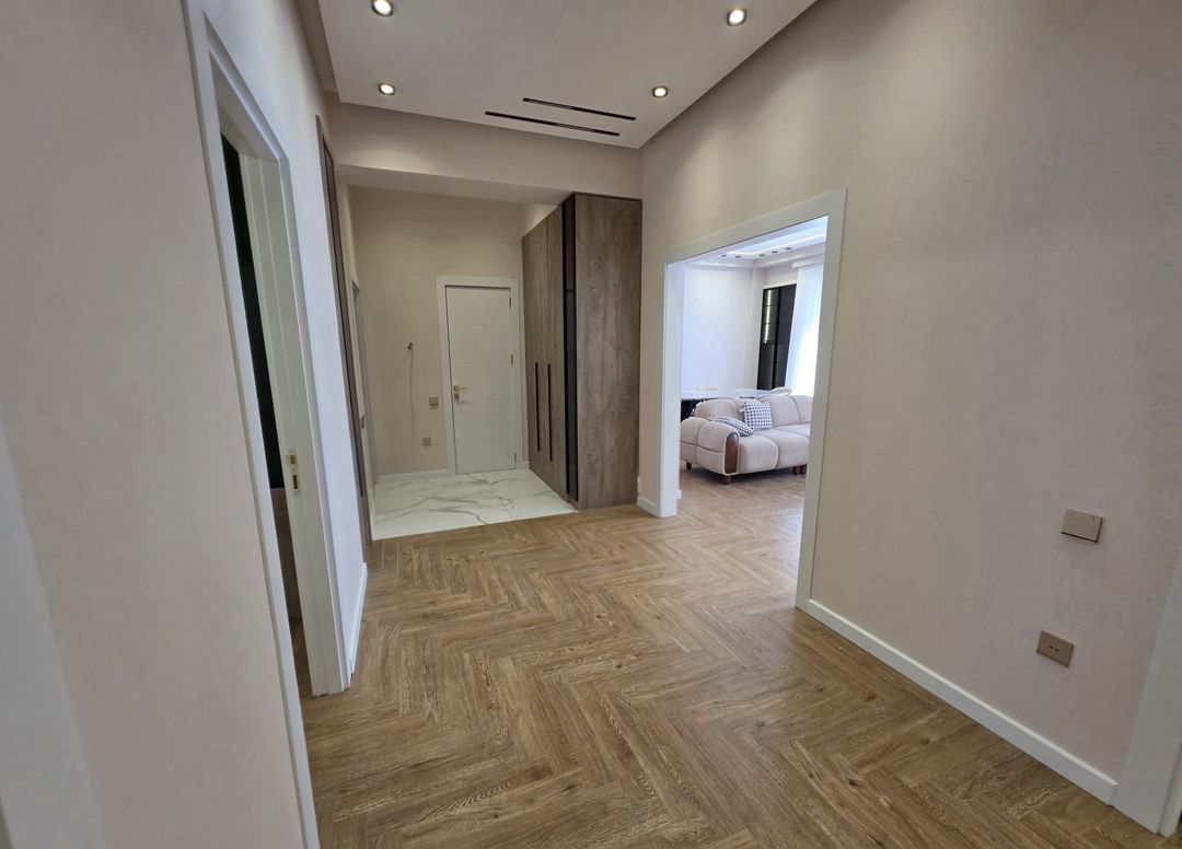 İcarəyə verilir 3 otaqlı yeni tikili 125 m² — Mənzil, Bakı (11)