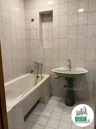 İcarəyə verilir 2 otaqlı 80 m² köhnə tikili Gənclik m — Mənzil (10)