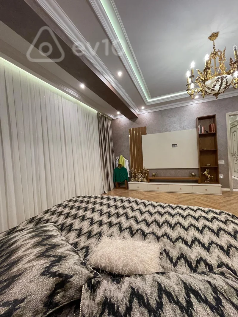 5 otaqlı mənzil, 301 m², Həsən Əliyev küçə — Mənzil, Bakı (4)