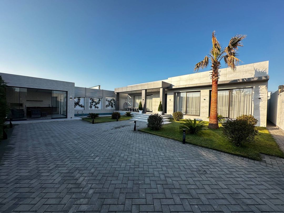 Satılır 5 otaqlı həyət evi/bağ evi 250 m² — Ev, villa, Bakı (10)