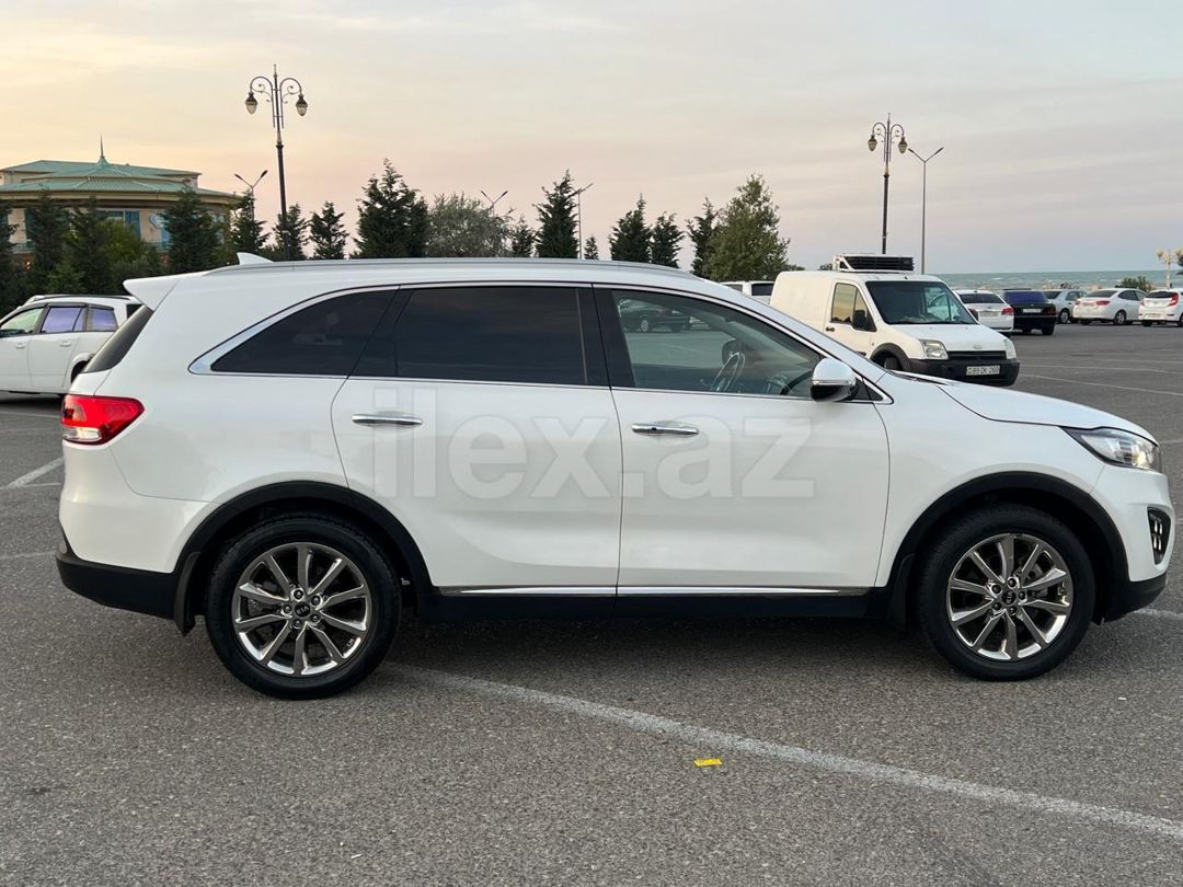 2016 Kia Sorento, 2.0 L, 2016, 46,000 km 88-DL-348 — Avtomobillər, Bakı (8)