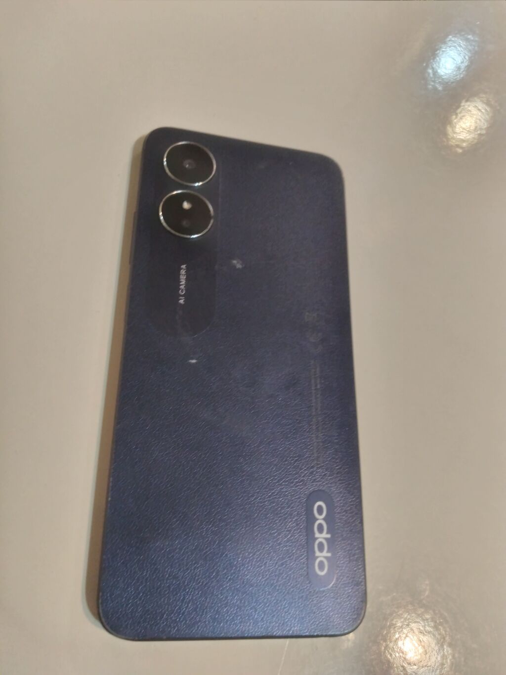 Oppo A18 — OPPO, Digah (2)