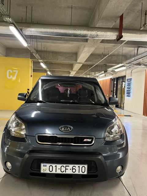 Kia Soul (ilk nəsil) – şəhər və ailə istifadəsi üçün rahat və praktik — Gəncə