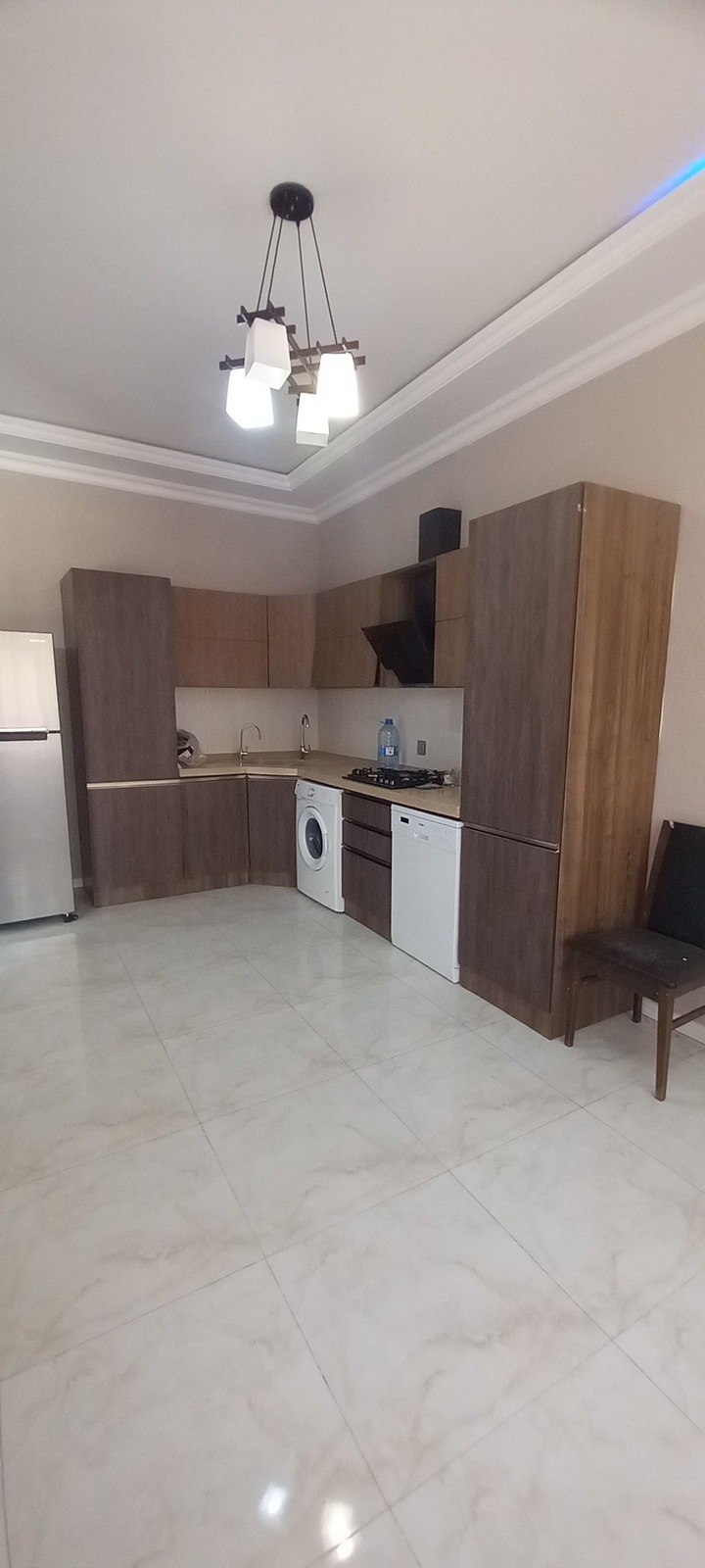 Satılır 4 otaqlı həyət evi/bağ evi 180 m² — Ev, villa, Bakı (9)
