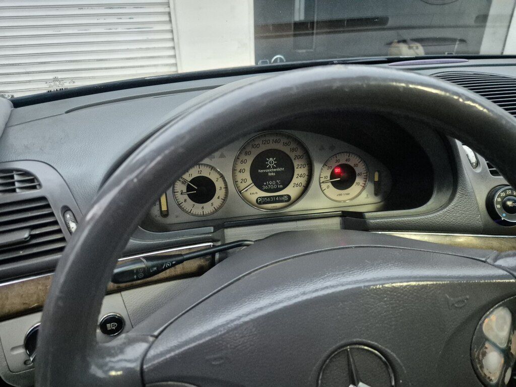 Mercedes E 240, 2.6 L, 2002 il, 356 314 km 99-UE-366 — Avtomobillər, Tərtər (2)