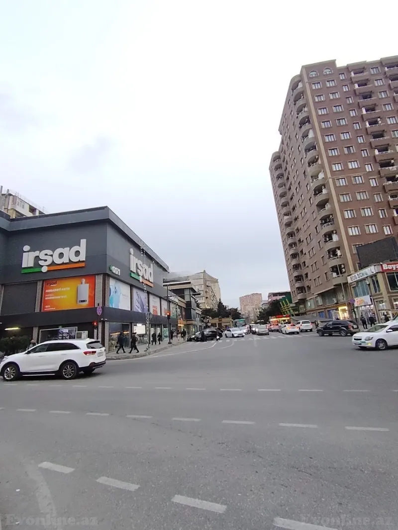 Kirayə verilir 2 otaqlı Mənzil Köhnə tikili 70 m² Bakı, Xətai r., Əhmədli m — Mənzil, Bakı