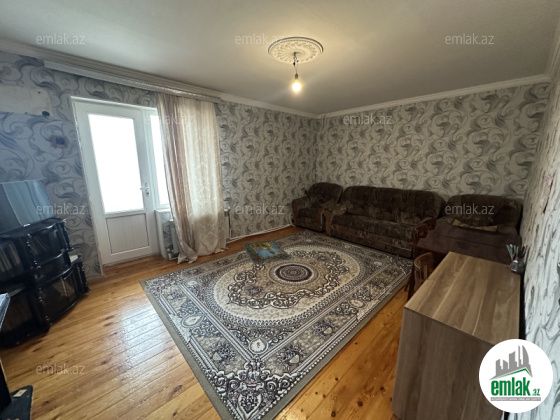 Satılır 2 otaqlı 61.29 m² köhnə tikili Lökbatan — Mənzil (2)