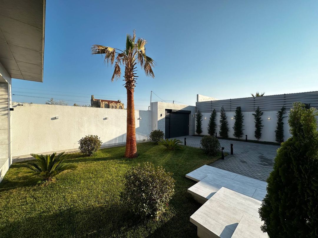 Satılır 5 otaqlı həyət evi/bağ evi 250 m² — Ev, villa, Bakı (4)
