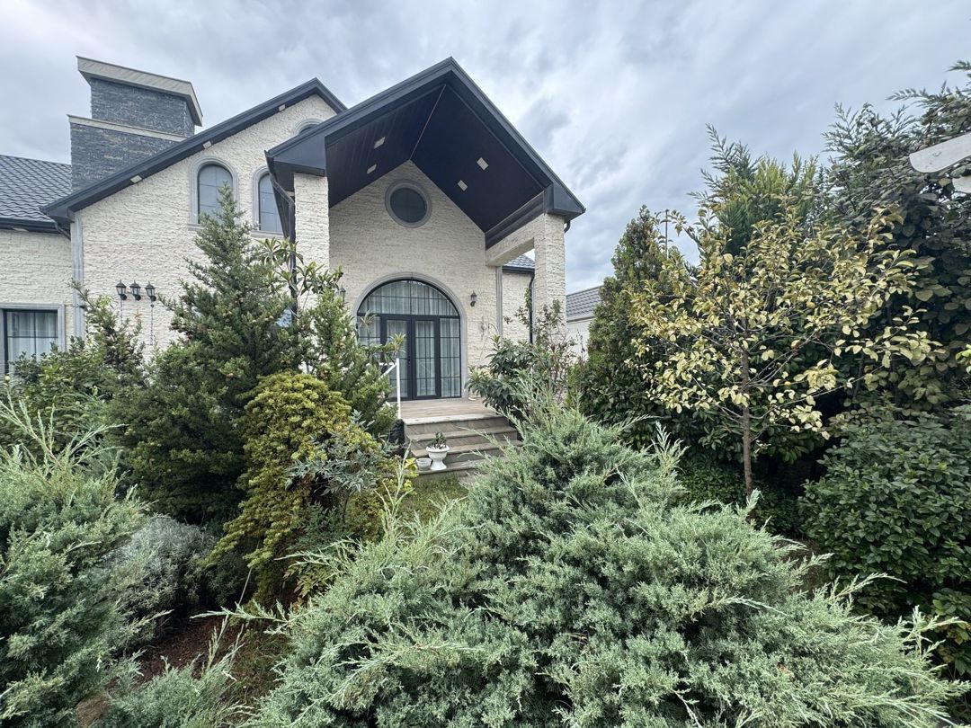 Satılır 4 otaqlı həyət evi/bağ evi 200 m² — Ev, villa, Bakı (3)