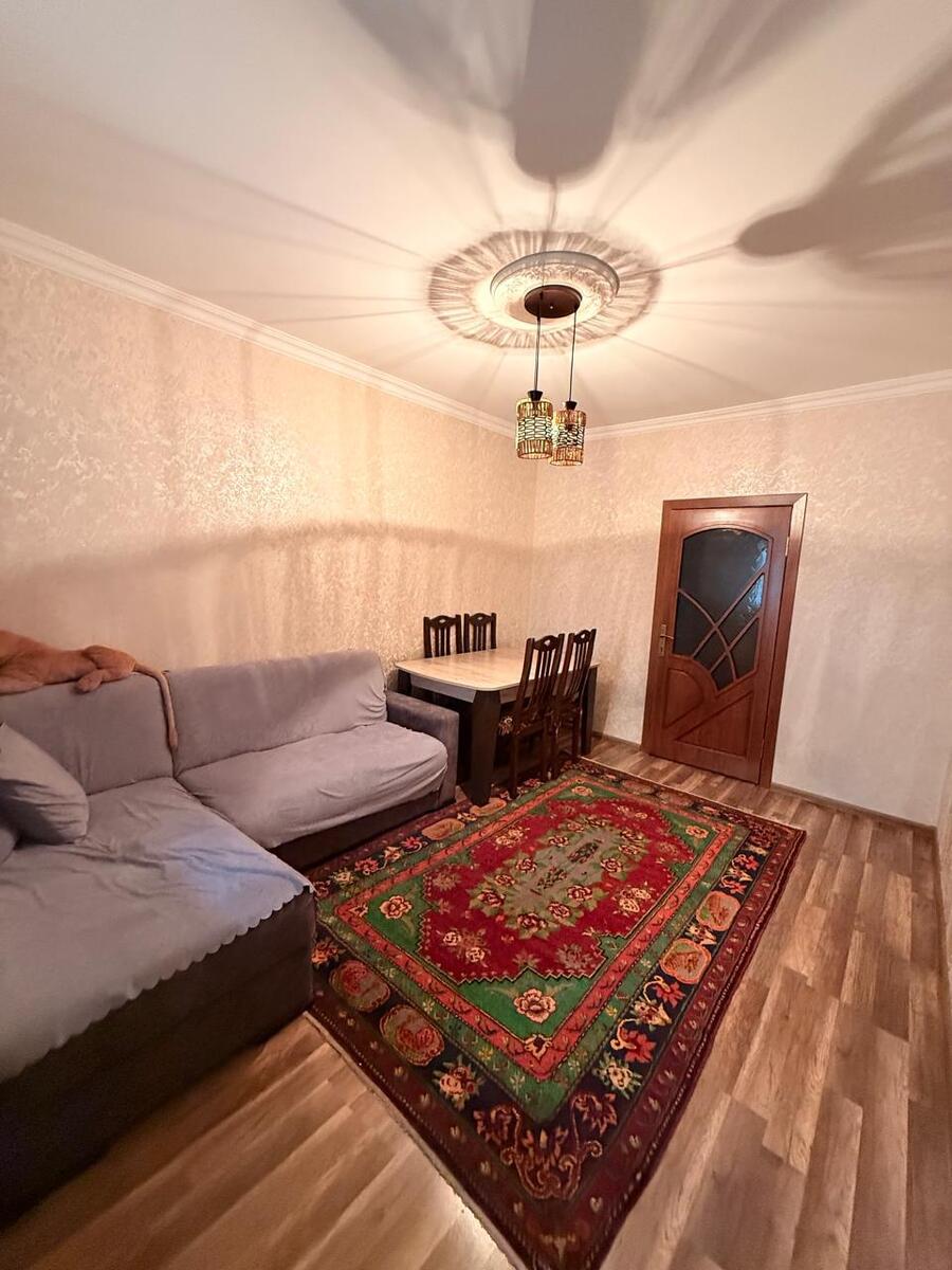 Satılır 3 otaqlı köhnə tikili 65 m² — Mənzil, Bakı (2)