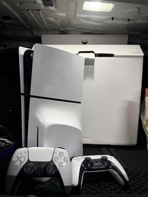 PlayStation 5 Slim + 2 DualSense Zavod Plombu Üzərində FC 27 & — Bakı