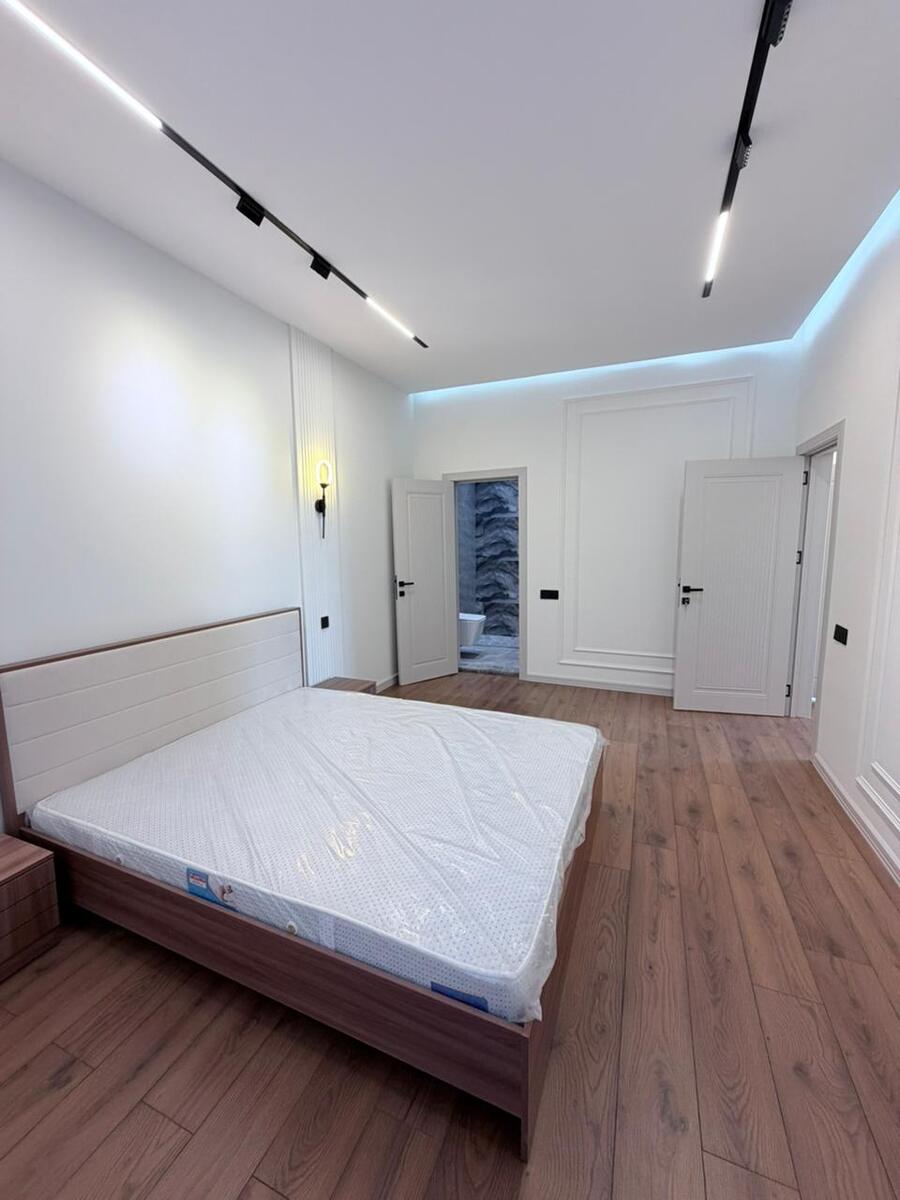 Satılır 5 otaqlı həyət evi/bağ evi 200 m² — Ev, villa, Bakı (2)