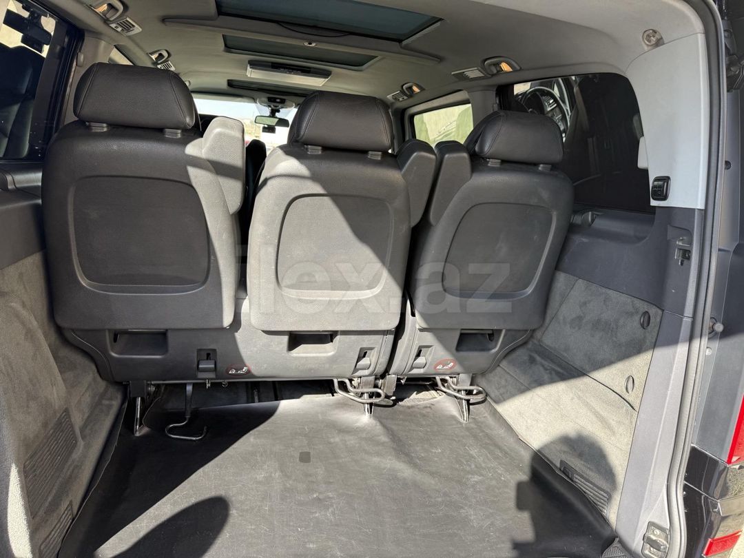 2013 Mercedes-Benz Viano, 3.0 L, 2013, 300,000 km 90-ZL-444 — Avtomobillər, Bakı (6)