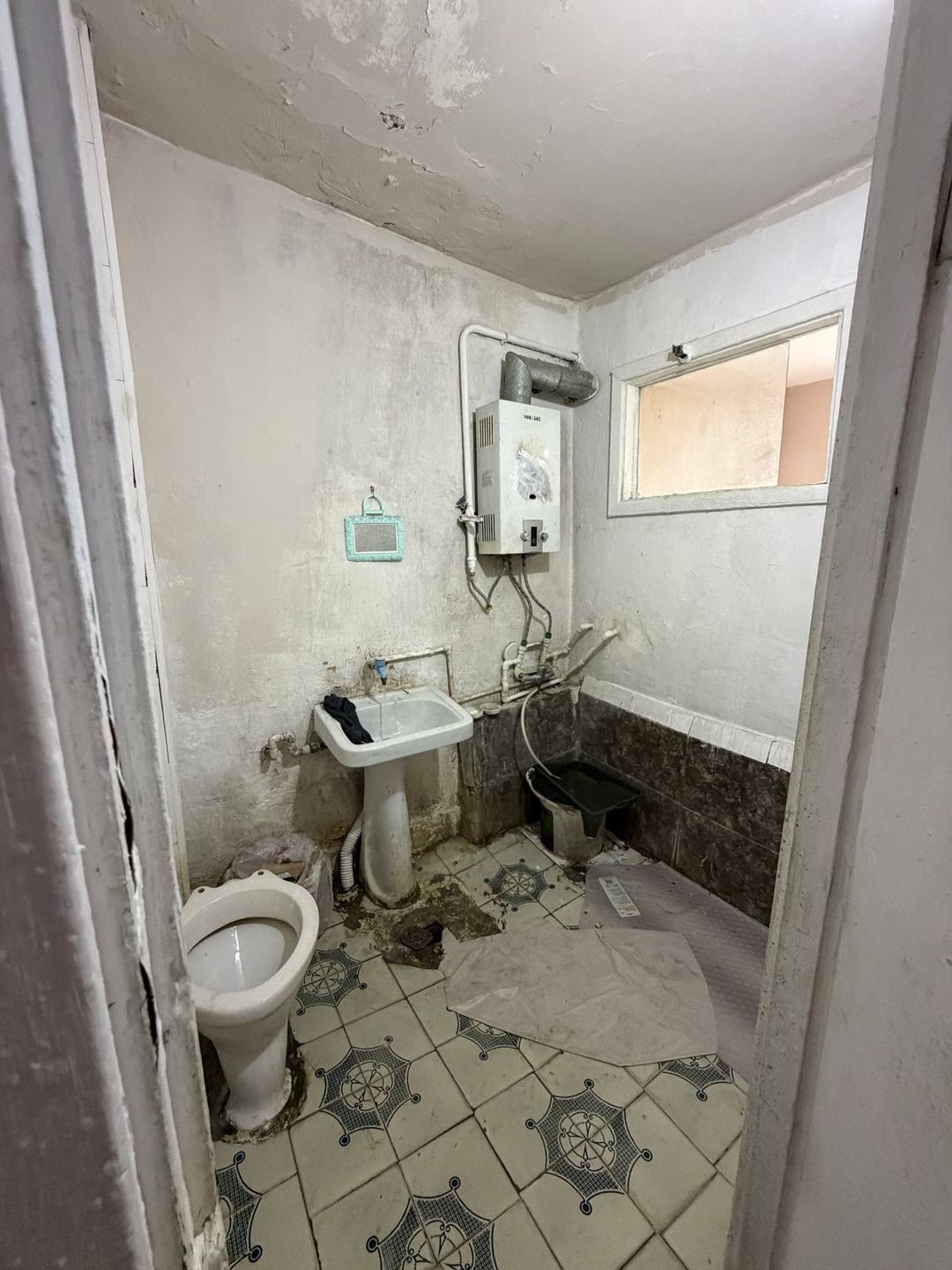 Satılır 1 otaqlı köhnə tikili 33 m² — Mənzil, Bakı (8)