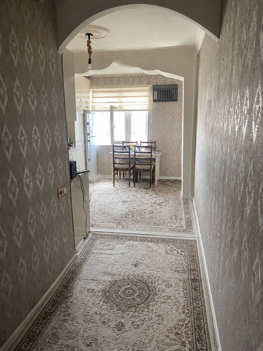 Satılır 2 otaqlı köhnə tikili 70 m² — Mənzil, Bakı (2)