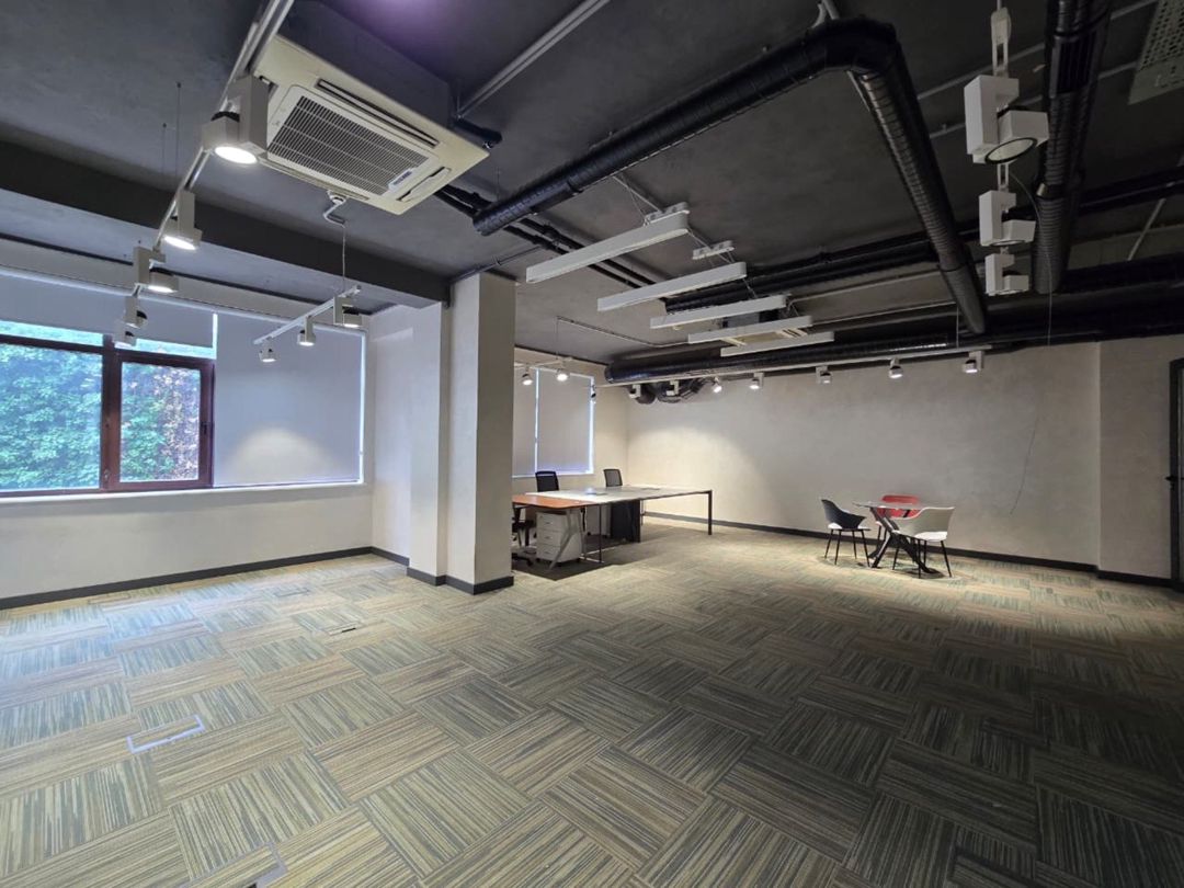 İcarəyə verilir 8 otaqlı ofis 380 m² — Ofis, Bakı (10)