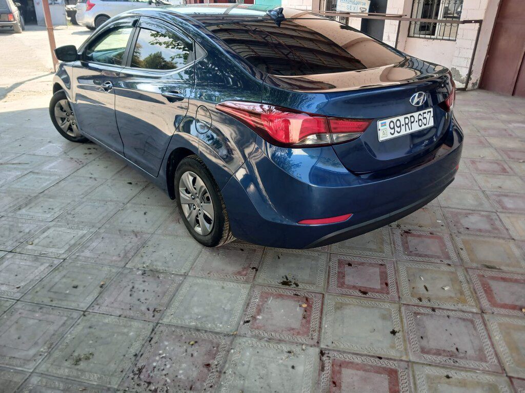 Hyundai Elantra, 1.8 L, 2015 il, 300 000 km 99-RP-657 — Avtomobillər, Sumqayıt (6)