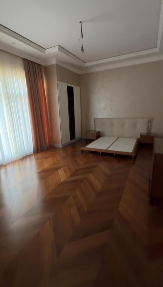 Satılır 8 otaqlı həyət evi/bağ evi 550 m² — Ev, villa, Bakı (11)