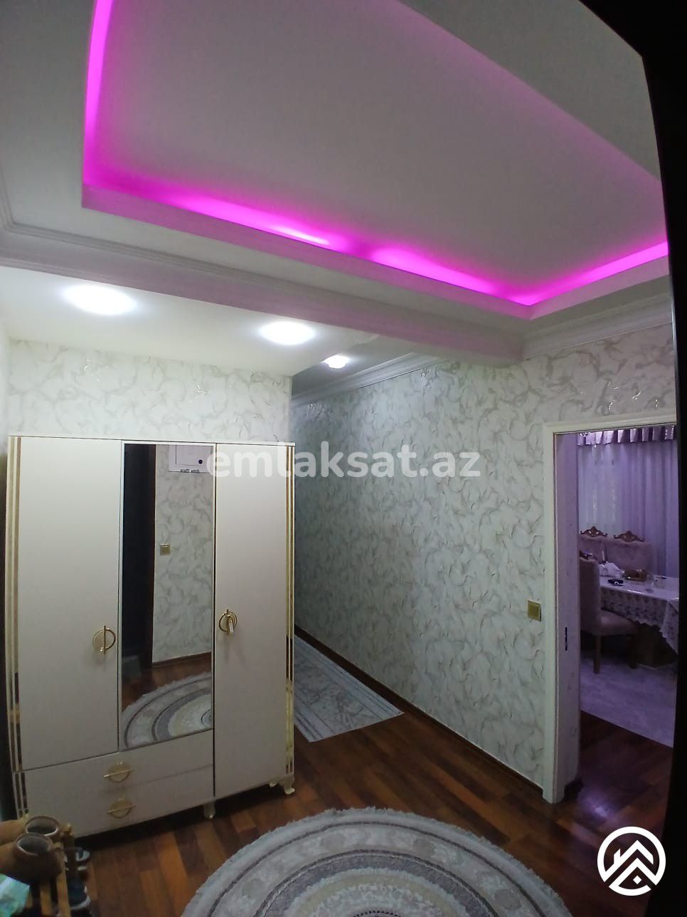 Satılır 3 otaq köhnə tikili 80 m², Avtovağzal metrosu — Mənzil, Bakı (5)