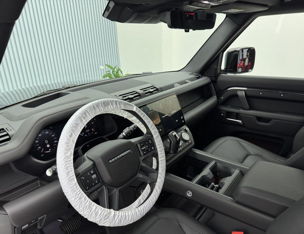 Land Rover Defender, 3.0 L, 2026 il, 1 000 km — Avtomobillər, Bakı (8)