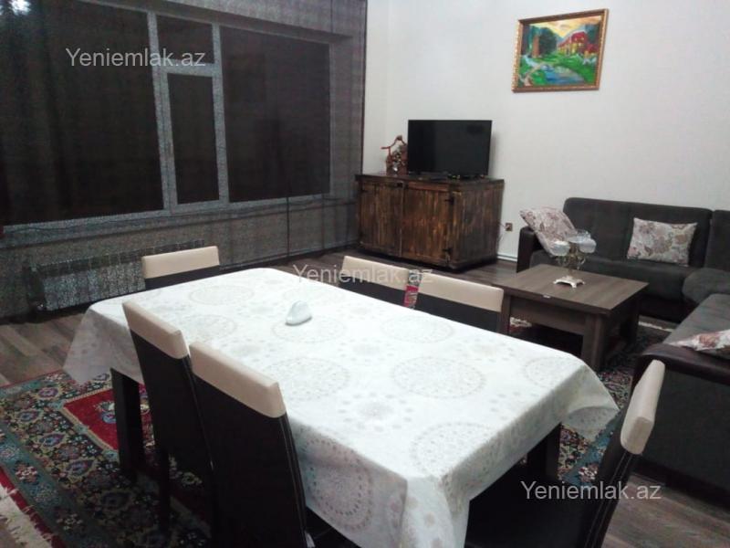Günlük 4 otaqlı Həyət evi / Villa, 100 m², Quba — Ev, villa, Quba (2)