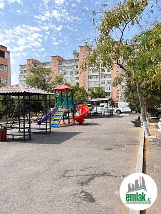 Satılır 5 otaqlı 120 m² köhnə tikili Xalqlar Dostluğu m — Mənzil (2)