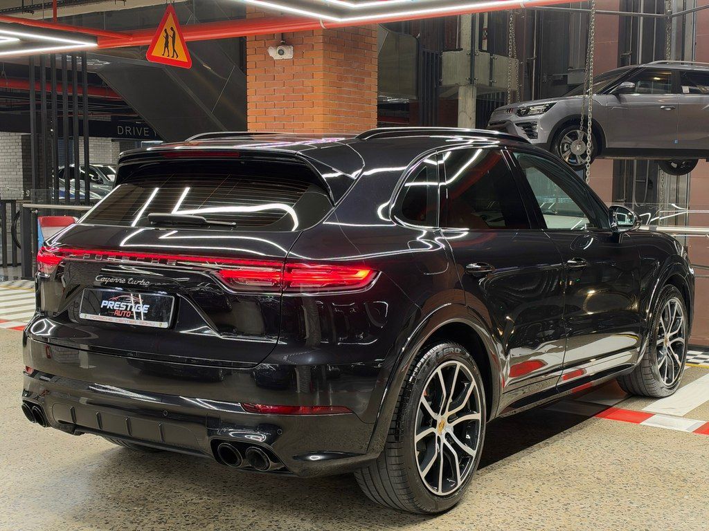 Porsche Cayenne Turbo, 4.0 L, 2020 il, 88 000 km — Avtomobillər, Bakı (4)