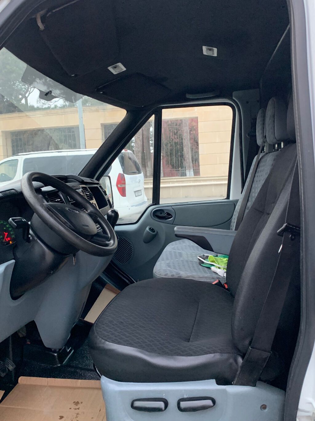 Ford Transit, 2011 icarəsi Salam.depozit 1000m aylıq ödeniş 950m — Minik avtomobili icarəsi, Bakı (5)