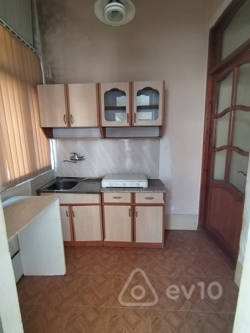 5 otaqlı həyət evi, 200 m², Abbas Mirzə Şərifzadə küc — Ev, villa, Bakı (6)