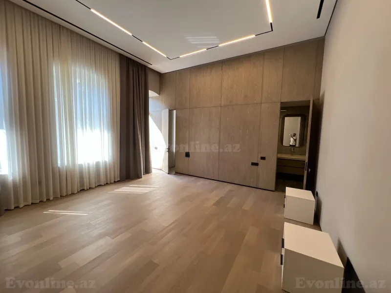 Satılır 3 otaqlı Mənzil Köhnə tikili 110 m² Bakı, Səbail r., 28 May m — Mənzil, Bakı (4)
