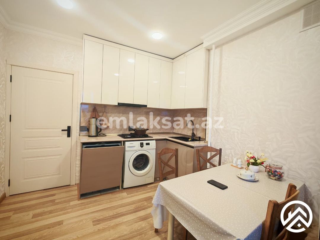 Satılır 2 otaq köhnə tikili 60 m², Yeni Yasamal — Mənzil, Bakı (11)
