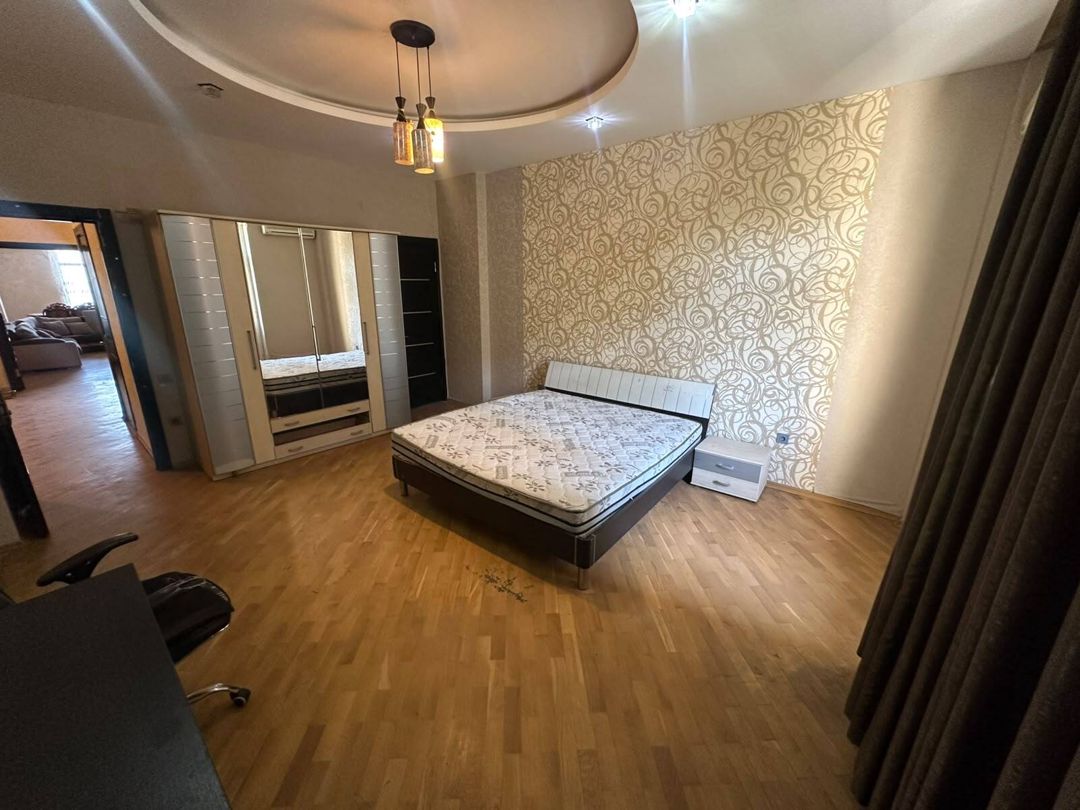 Satılır 4 otaqlı yeni tikili 170 m² — Mənzil, Bakı (5)