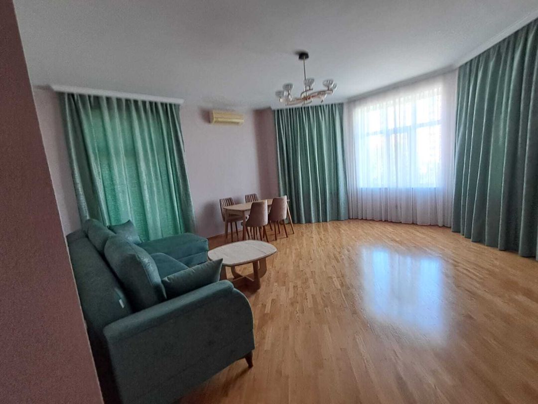 İcarəyə verilir 2 otaqlı yeni tikili 107 m² — Mənzil, Bakı