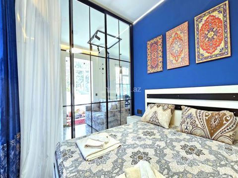 Günlük 1 otaqlı Bina evi menzil (Köhnə tikili), 42 m², Səbail rayonu — Bakı