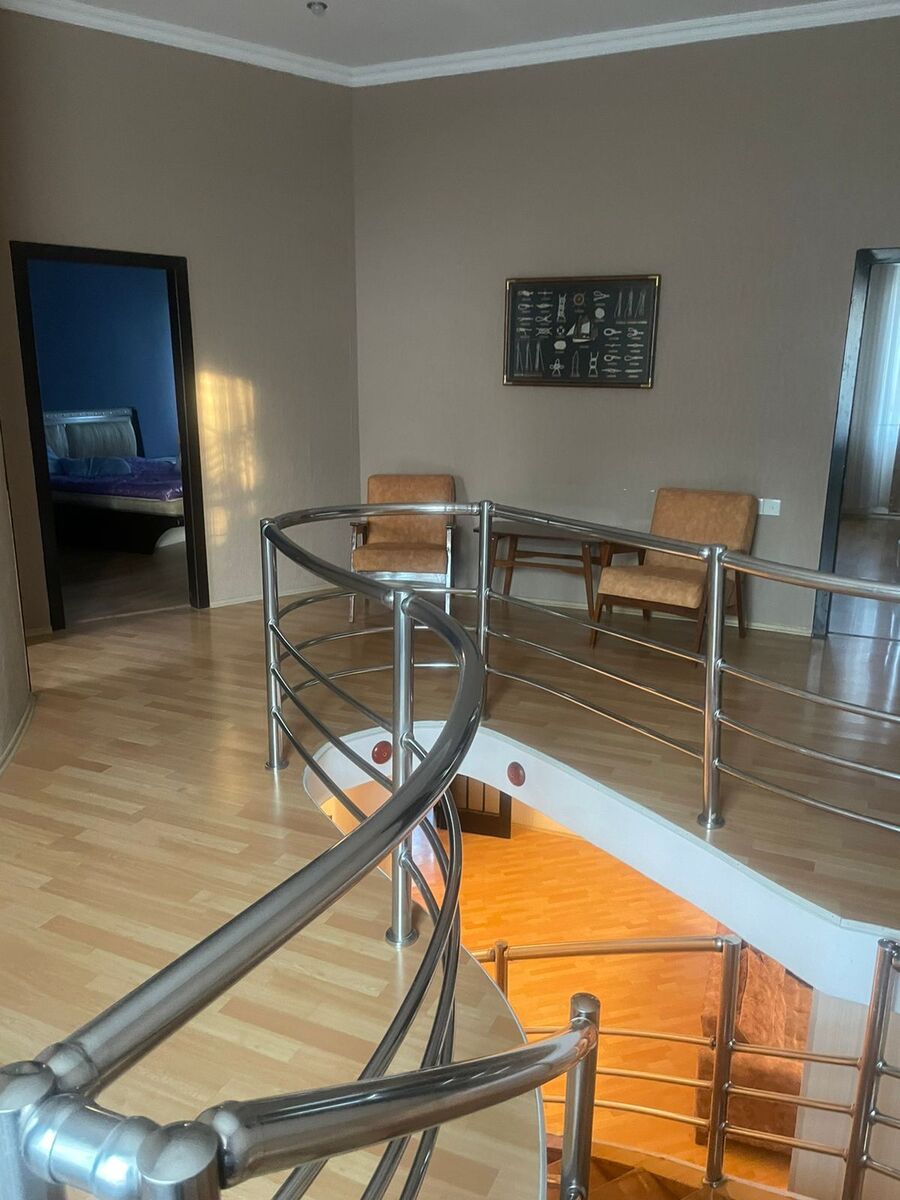 Satılır 6 otaqlı həyət evi/bağ evi 202 m² — Ev, villa, Bakı (6)