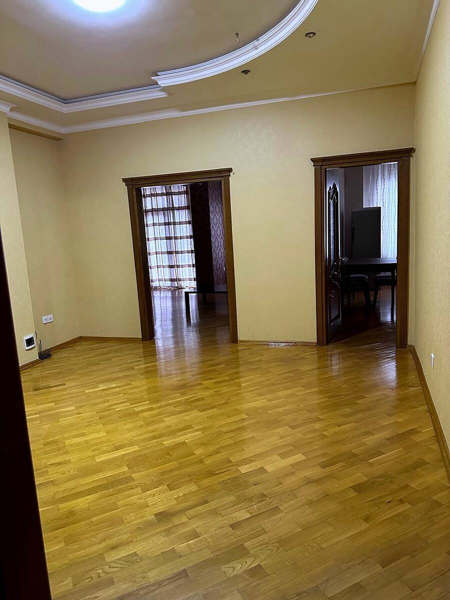 İcarəyə verilir 3 otaqlı yeni tikili 120 m² — Mənzil, Bakı (7)