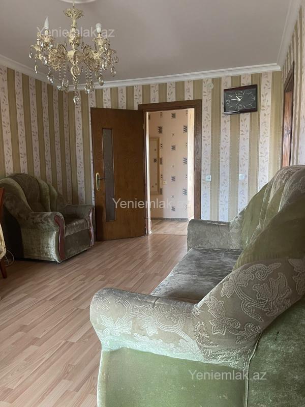 Satılır 3 otaqlı Bina evi menzil (Köhnə tikili), 70 m², 1-ci mikrorayon — Mənzil, Sumqayıt (10)