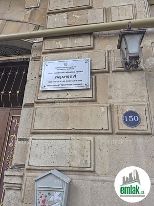 Satılır 4 otaqlı 90 m² köhnə tikili Beşmərtəbə