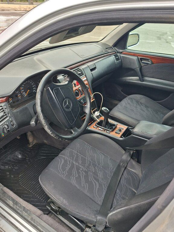 Mercedes E 220, 2.2 L, 1998 il, 840 000 km 99-DR-171 — Avtomobillər, Gəncə (5)