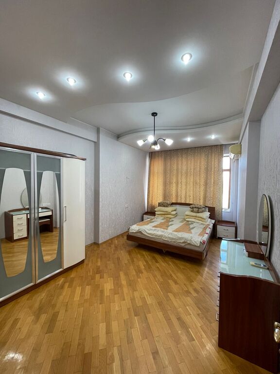 İcarəyə verilir 3 otaqlı yeni tikili 150 m² — Mənzil, Bakı (8)